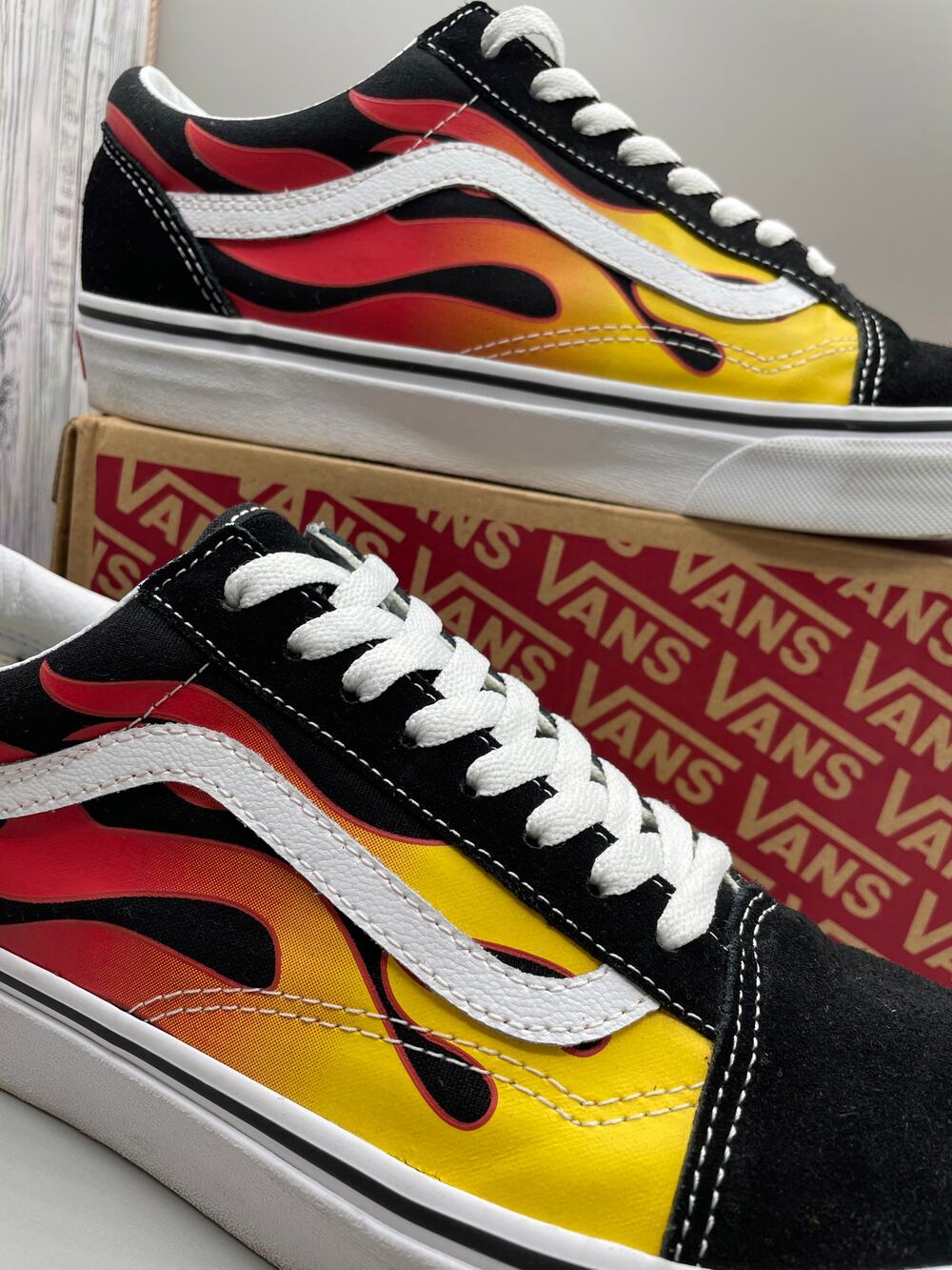 Vans Old Skool Fire Red Yellow Flame Men’s Sneakers 10